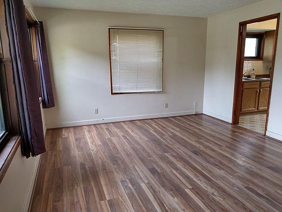 4th image of 1154 Cooper Dr