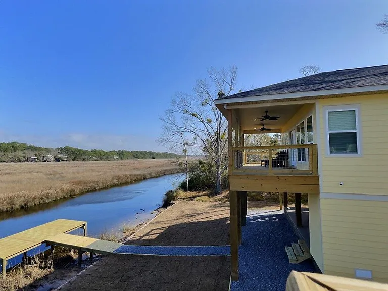 8716 W Simmons Bayou Dr — Photo 8