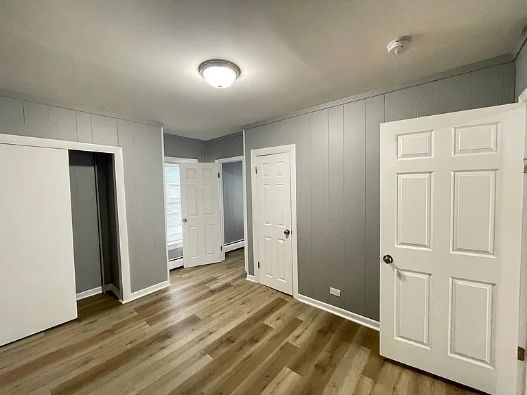 266 Douglas St #1 — Photo 15