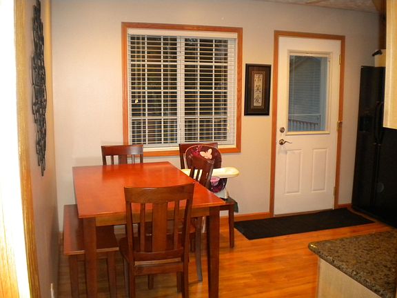 4th image of 7522 S 75th Ave