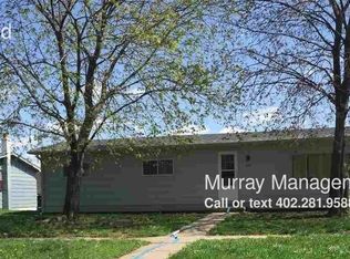 450 N 2nd St, Arlington, NE 68002