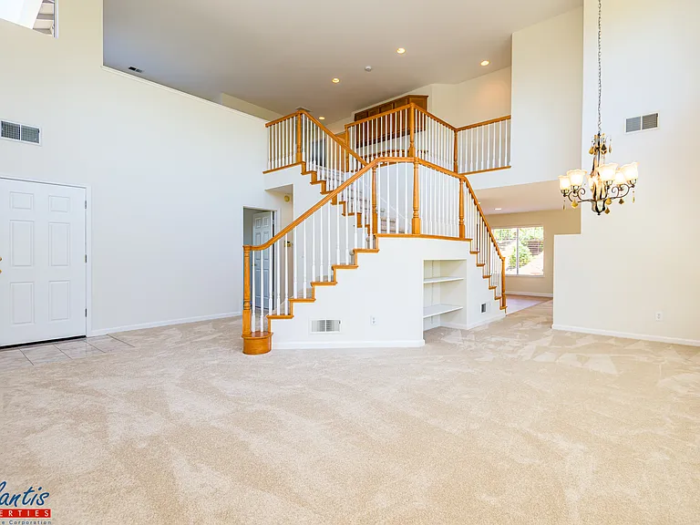 6325 Windrow Ct — Photo 2