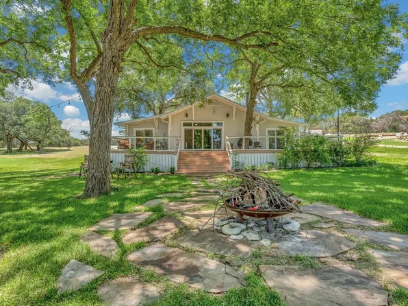 5819 Fm 56, Clifton, TX 76634