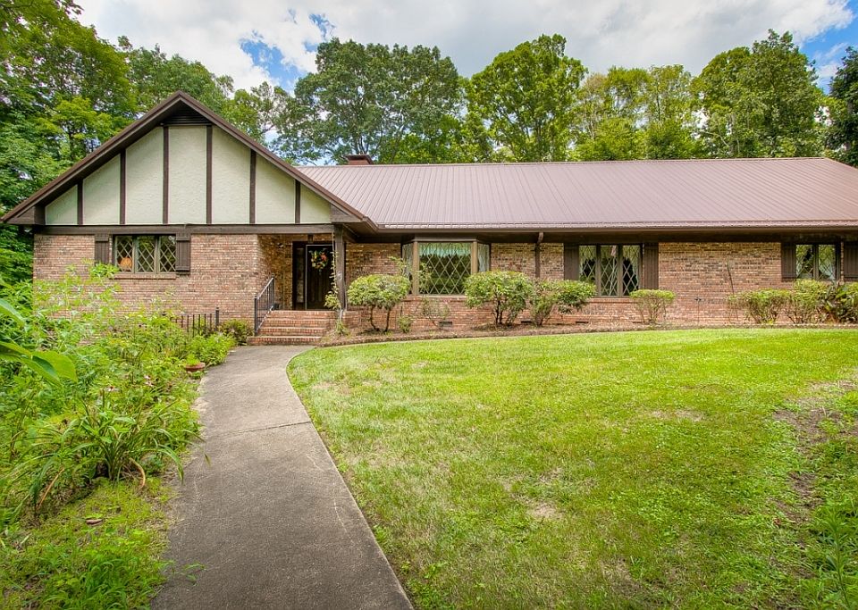 1st image of 4112 Fox Run Ct
