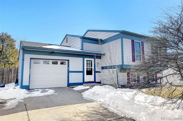 1st image of 20692 E Batavia Dr