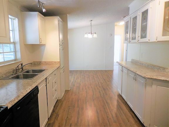 2nd image of 3223 NE 156th Ave
