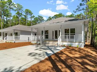 84 4th St, Santa Rosa Beach, FL 32459