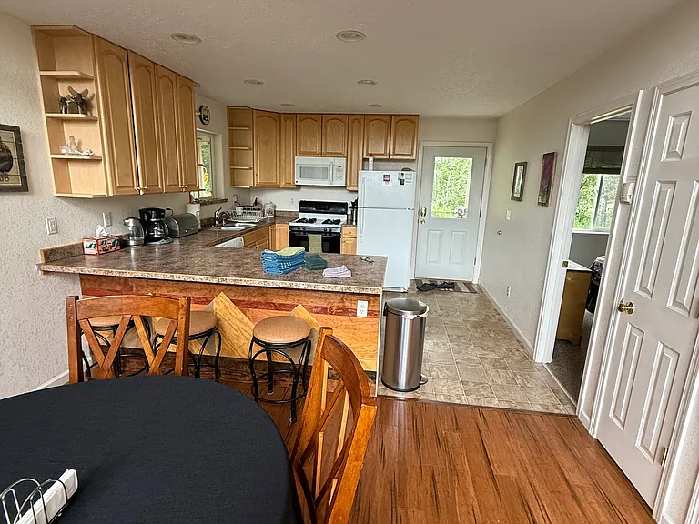 7242 N Palmer Fishhook Rd — Photo 6
