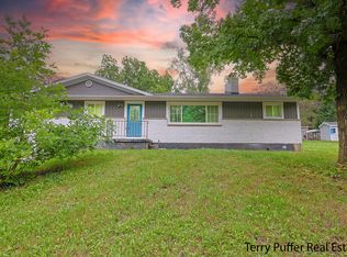 7262 Packer Dr NE, Belmont, MI 49306