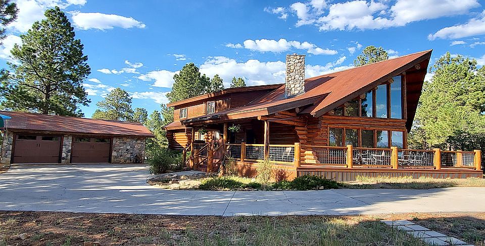 1st image of 653 Marmot Dr