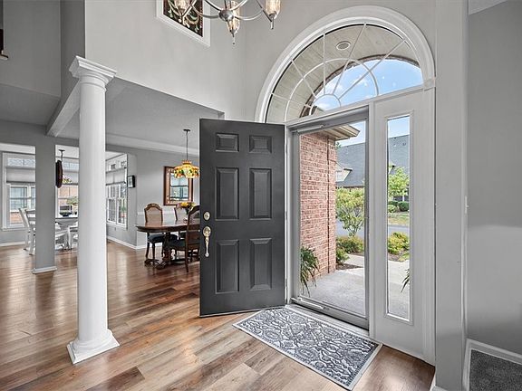 4th image of 502 Appleridge Ct