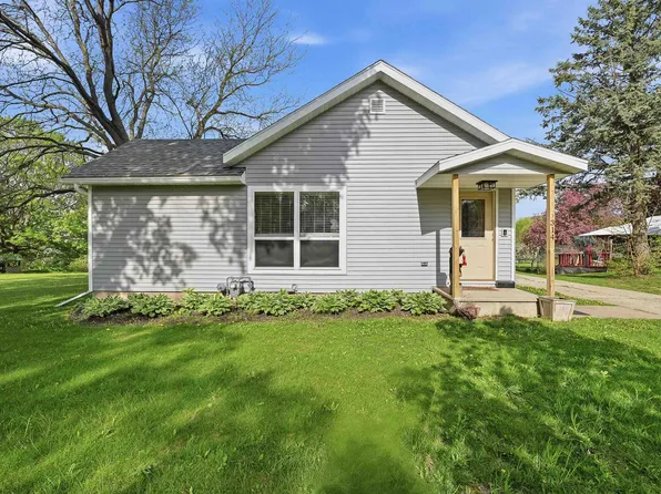 314 Eureka St, Ripon, WI 54971