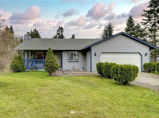 18818 Loganberry St SW, Rochester, WA 98579