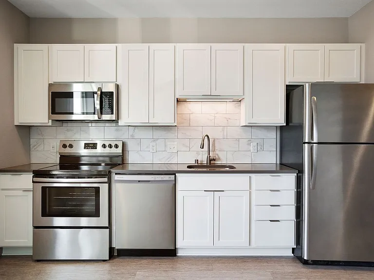 Archer Apartments — Photo 6