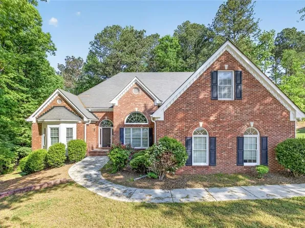 3570 Bulloch Lake Rd, Loganville, GA 30052