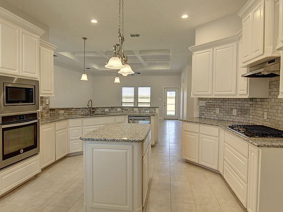 2nd image of 6 Arden Ct