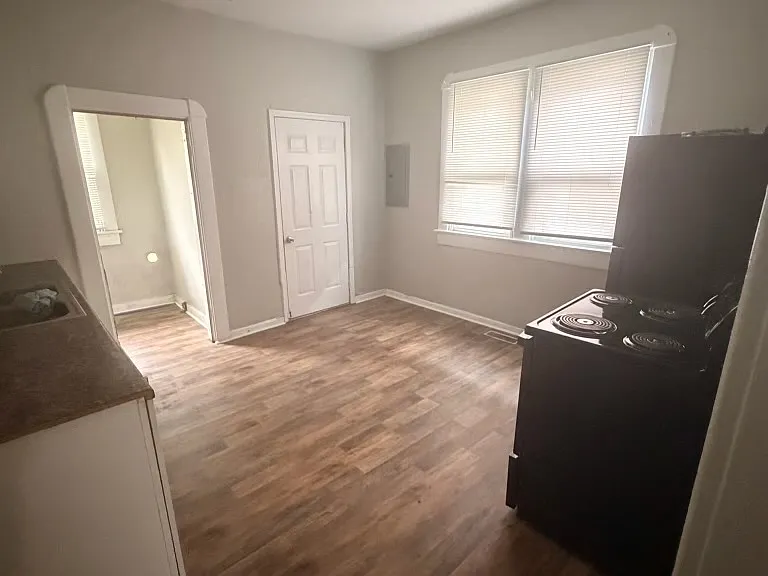 1821 N Arsenal Ave #1821 — Photo 3