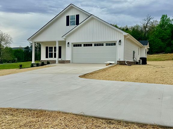 2nd image of 5185 Cove Rd