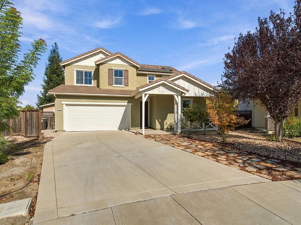1st image of 1329 Darrow Dr