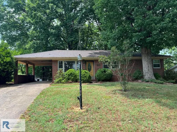 629 Oakland Dr, Chatham, VA 24531