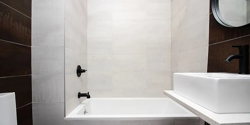 Rented by PM Management | media 21