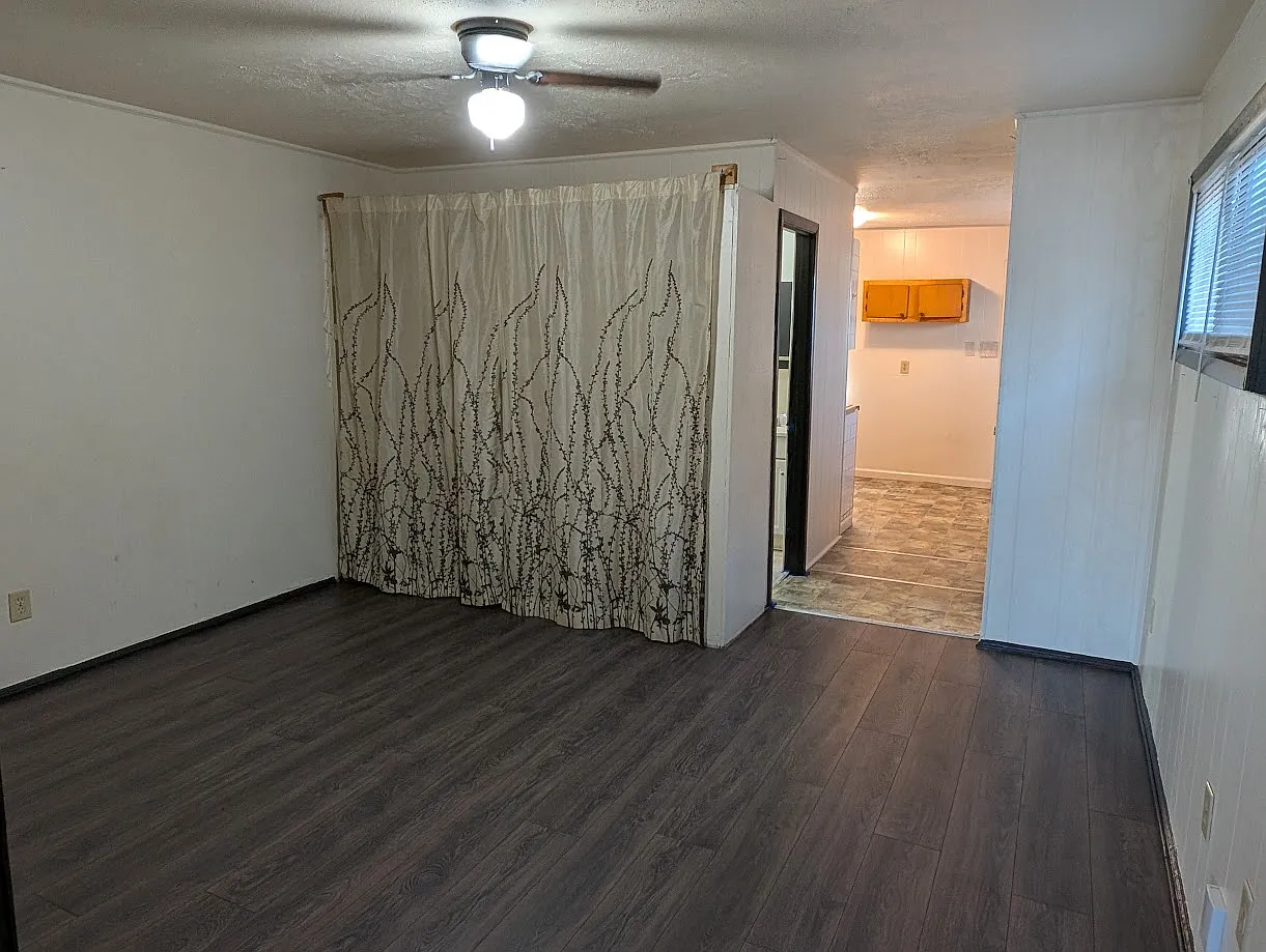1 bed, 560 sqft, $700 — Photo 3