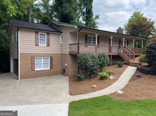 112 Valley Ridge Dr, Canton, GA 30115