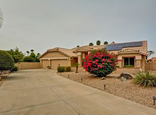 9468 W Chino Dr, Peoria, AZ 85382