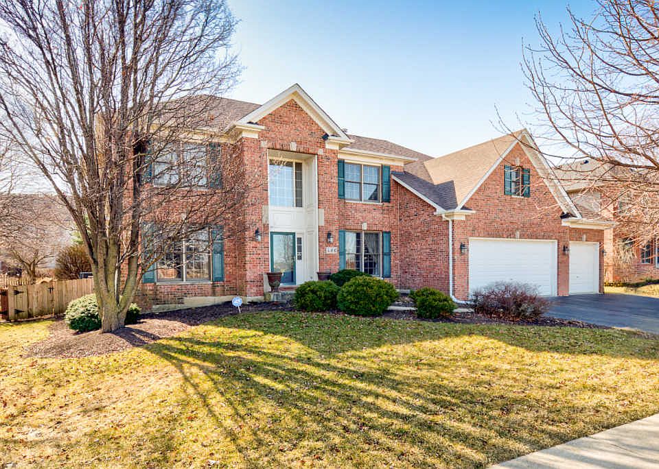 1st image of 486 E Thornwood Dr