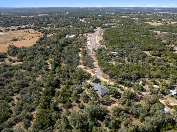 2005 County Road 282, Liberty Hill, TX 78642