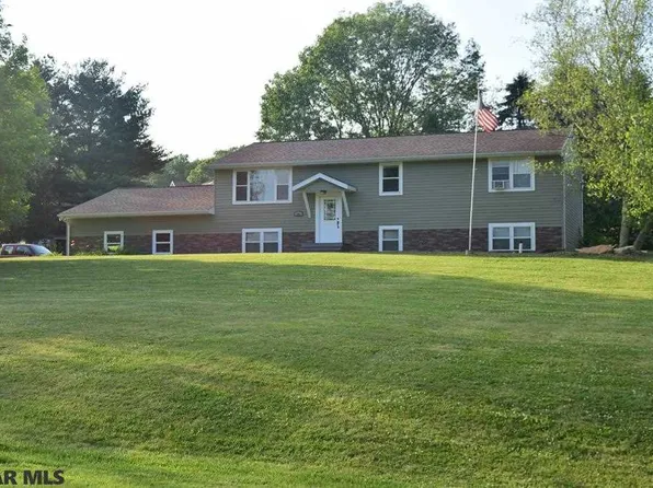 151 Scenic Dr, Bellefonte, PA 16823