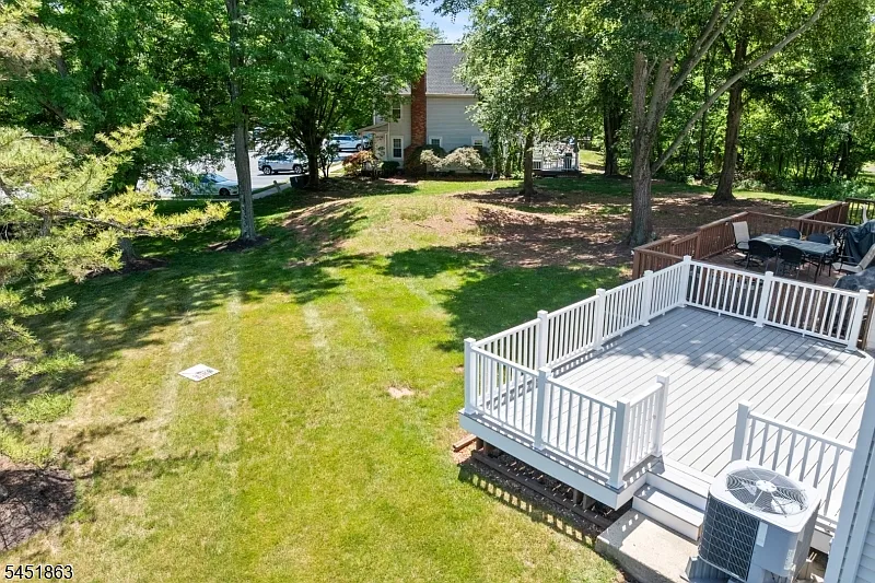 2 bed, 2.5 bath, $3,000 — Photo 4