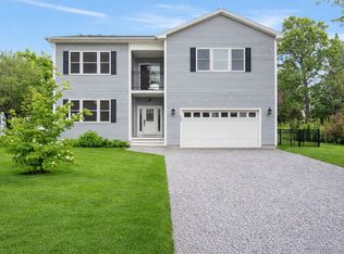 409 Holy Cross Rd, Colchester, VT 05446