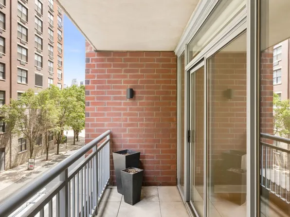 1125 Maxwell Ln APT 222, Hoboken, NJ 07030