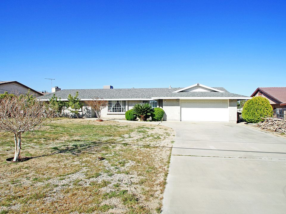 1st image of 19106 Live Oak St
