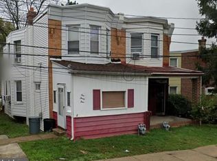134 Chester Pike, Collingdale, PA 19023
