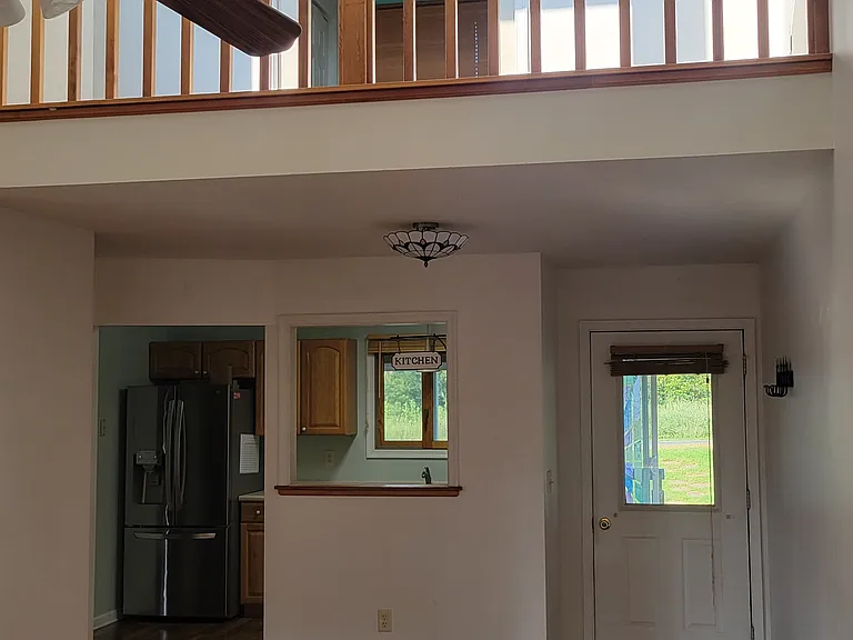 985 Lazy River East Rd — Photo 3