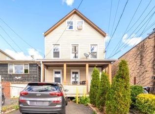 1007 Julia St, Elizabeth, NJ 07201