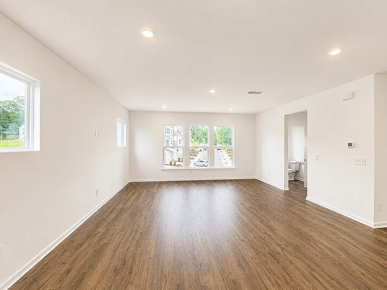 2837 Rosehall Way — Photo 11
