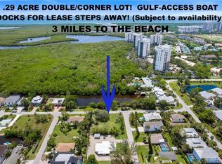 1300 Venetian WAY, NAPLES, FL 34110