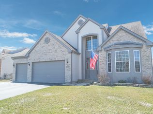 1483 Misty Ln, Bolingbrook, IL 60490