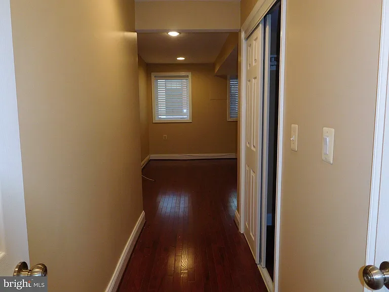 1318 W St NW #1 — Photo 23