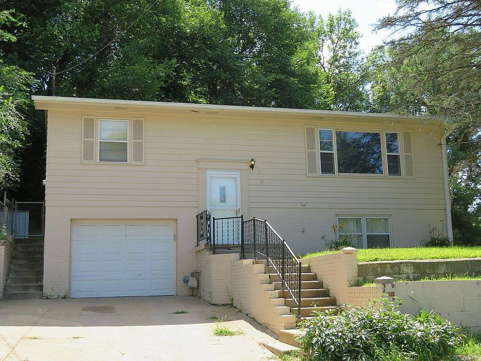 1st image of 5 Kimberly Dr