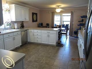 2nd image of 37711 Lakeshore Dr