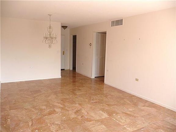 3rd image of 227 Brazilian Ave #110