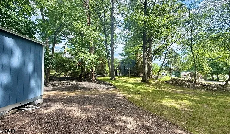 2 Stuart Ct — Photo 28