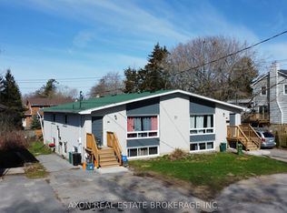 31 Montgomery Blvd, Kingston, ON K7M3N7