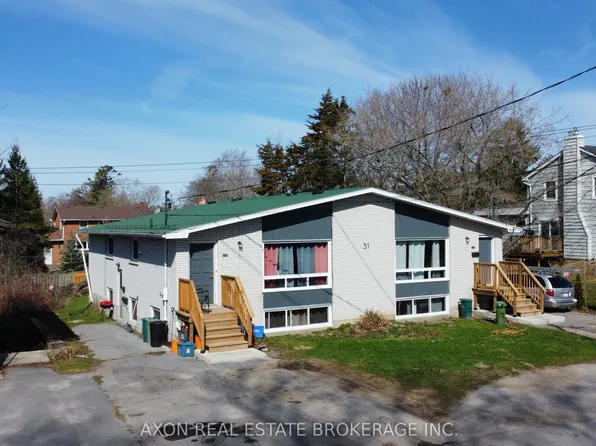 31 Montgomery Blvd, Kingston, ON K7M 3N7