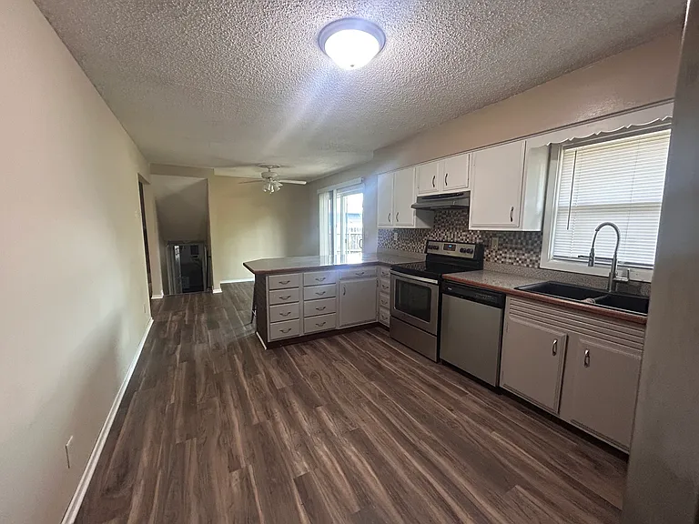 1205 SE Belmont Dr — Photo 26