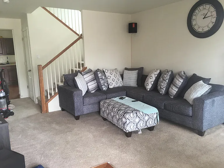 213 S New Castle Way — Photo 7